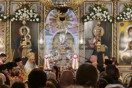 Пловдив - храм „Успение Богородично” - Възкресение Христово