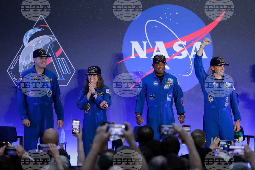 NASA Artemis Moonshot