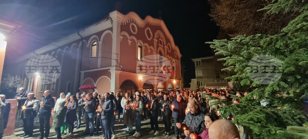 Силистра - катедрален храм „Св. св. първоапостоли Петър и Павел“ - Възкресение Христово