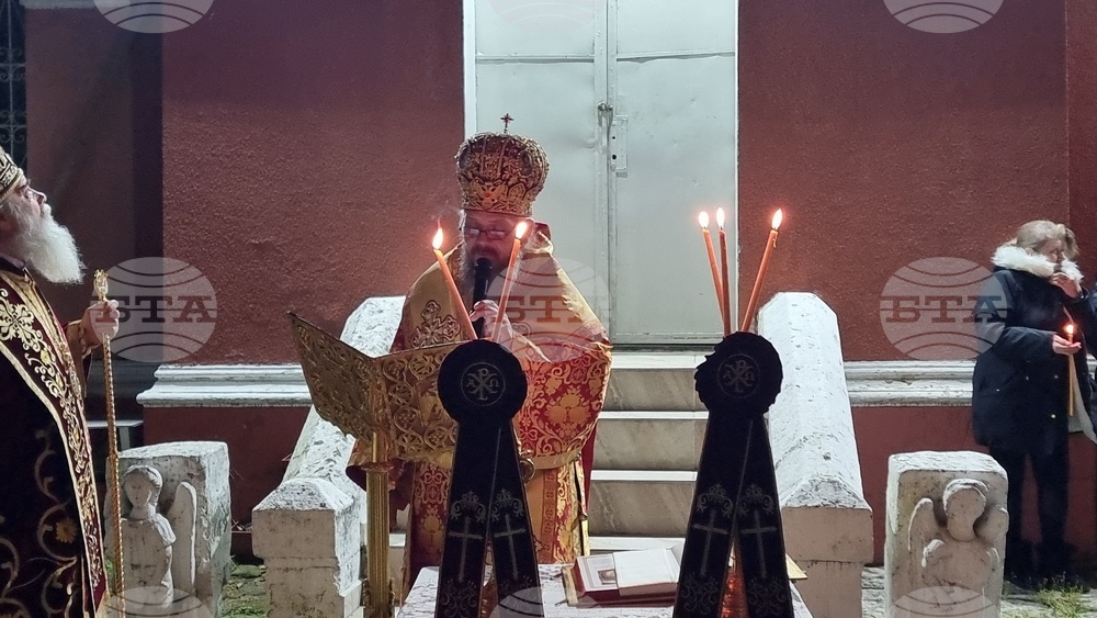 Силистра - катедрален храм „Св. св. първоапостоли Петър и Павел“ - Възкресение Христово