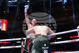 Britain Fury Makhmudov Boxing
