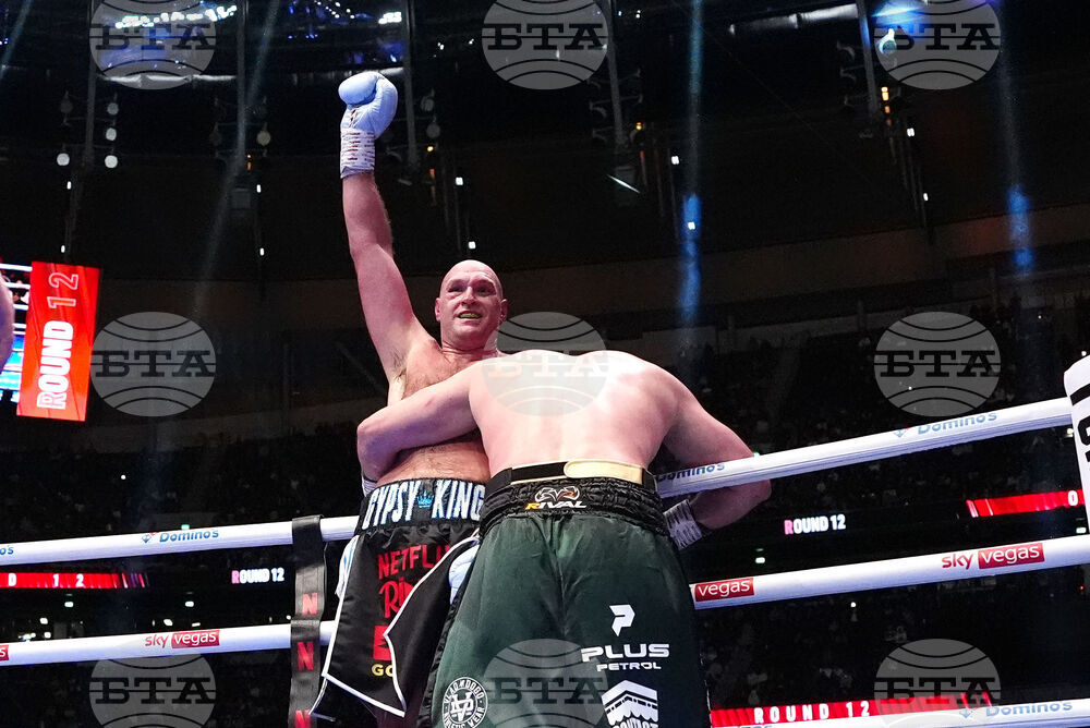 Britain Fury Makhmudov Boxing