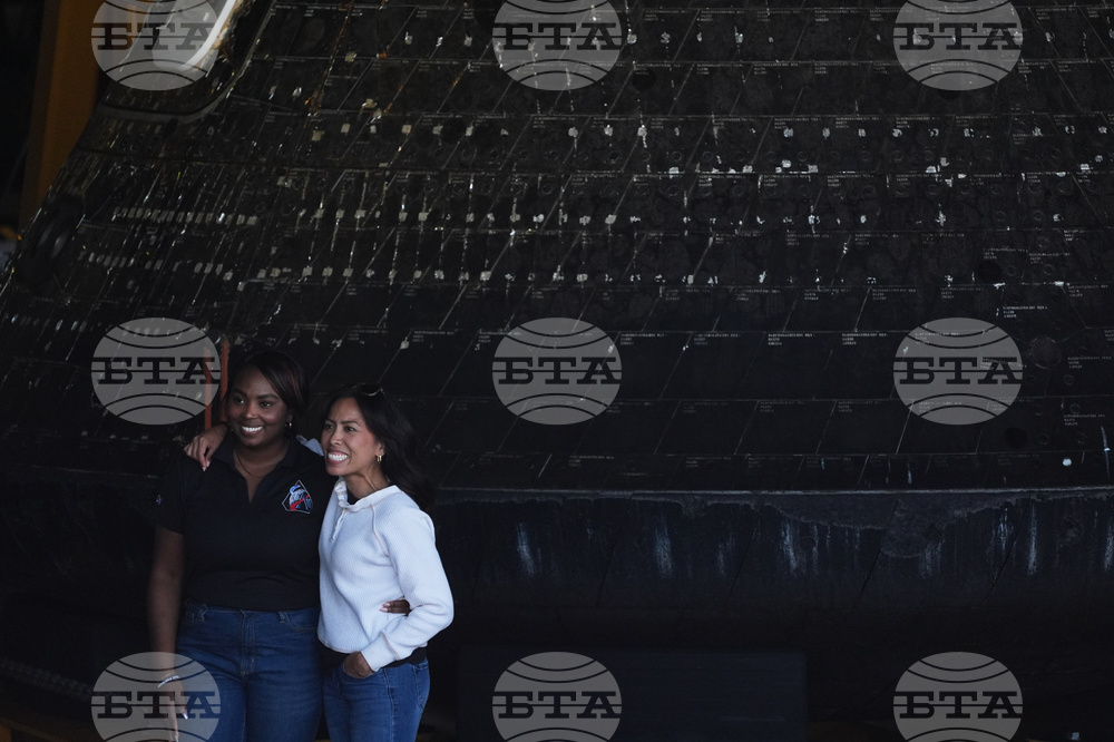 NASA Artemis Moonshot