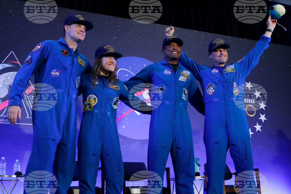 NASA Artemis Moonshot