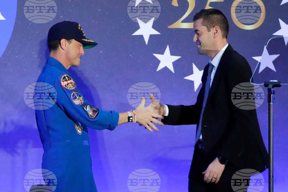 NASA Artemis Moonshot