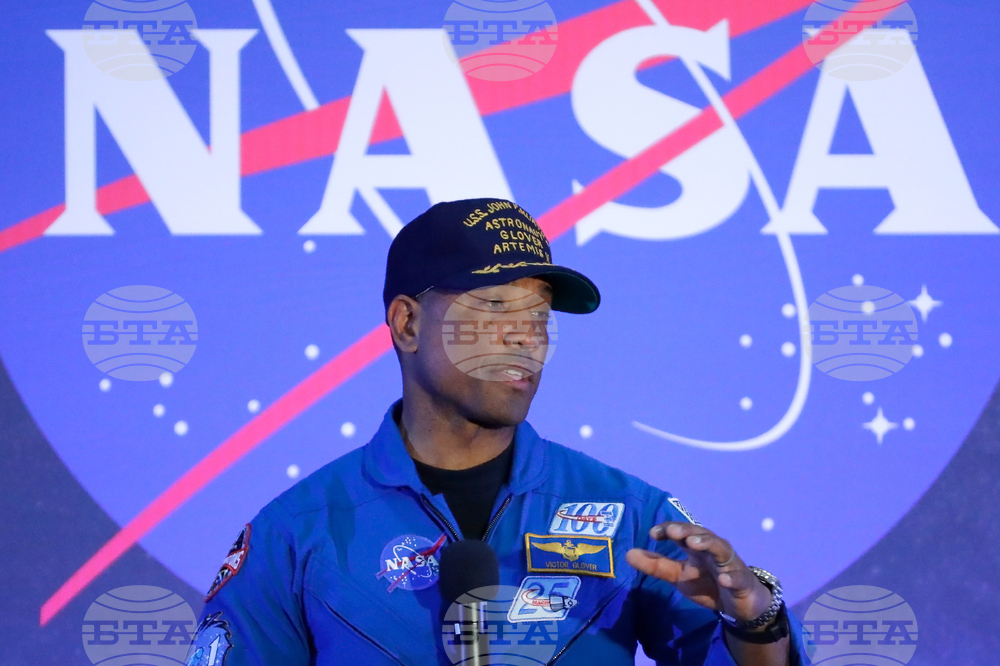 NASA Artemis Moonshot