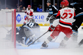 Hurricanes Mammoth Hockey