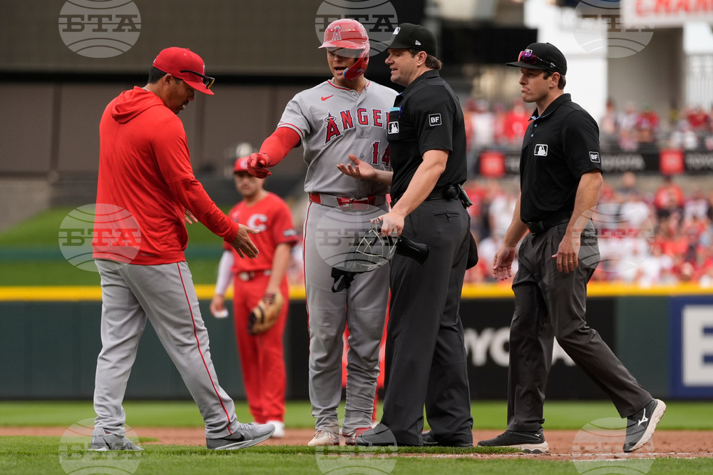 Angels Reds Baseball
