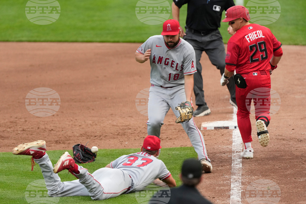 Angels Reds Baseball