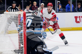Hurricanes Mammoth Hockey