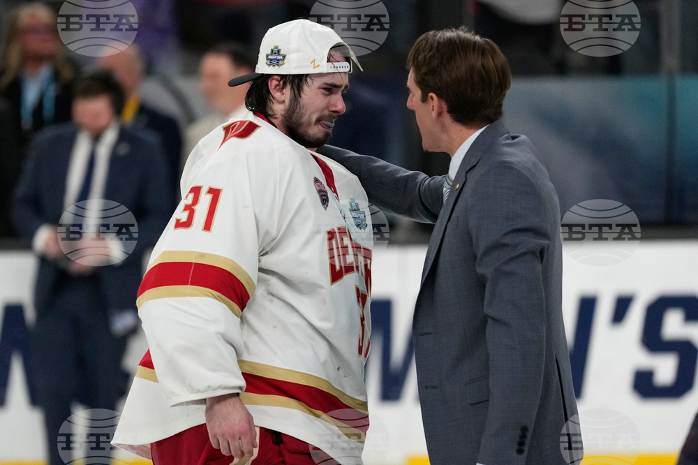 NCAA Denver Wisconsin Hockey