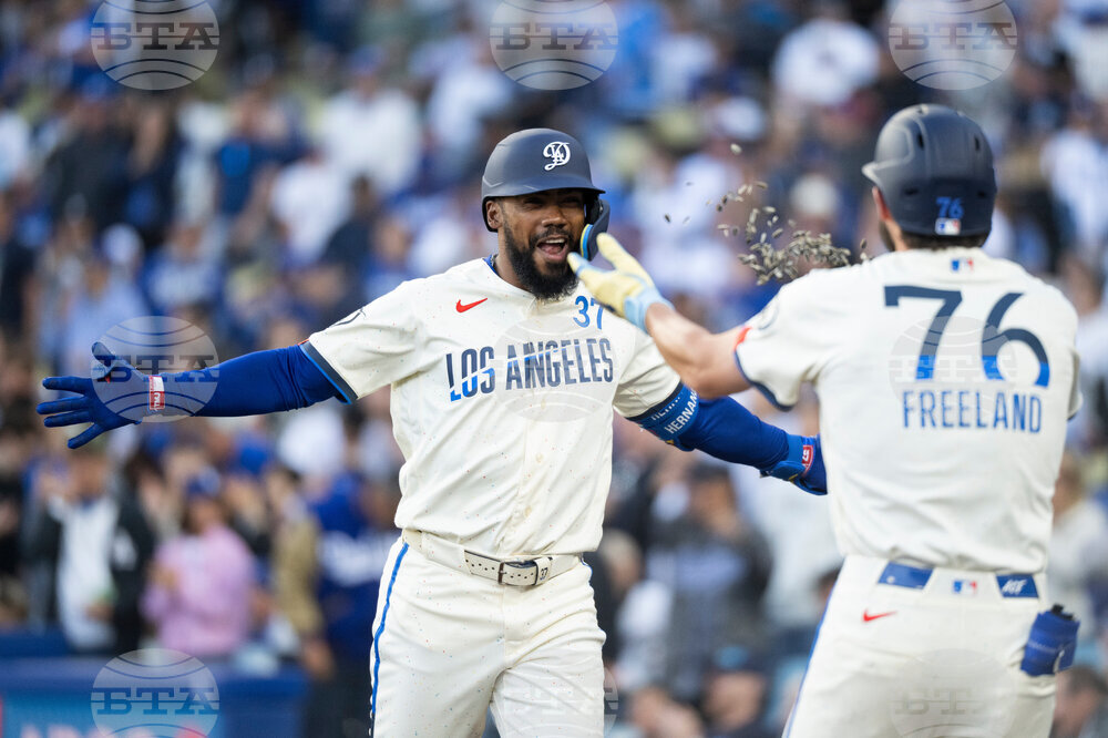Rangers Dodgers Baseball