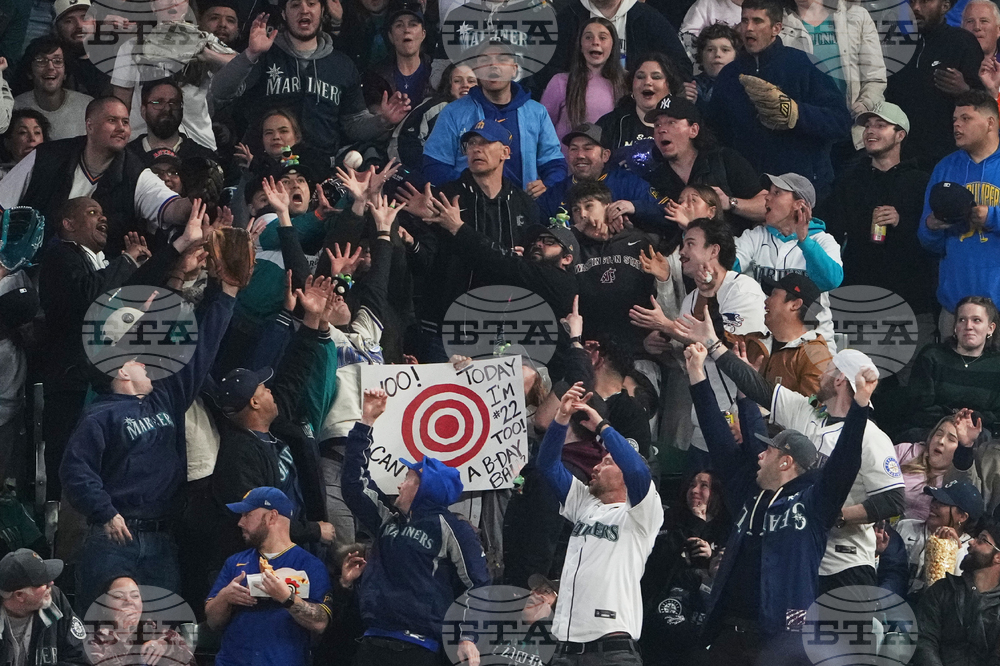 Astros Mariners Baseball