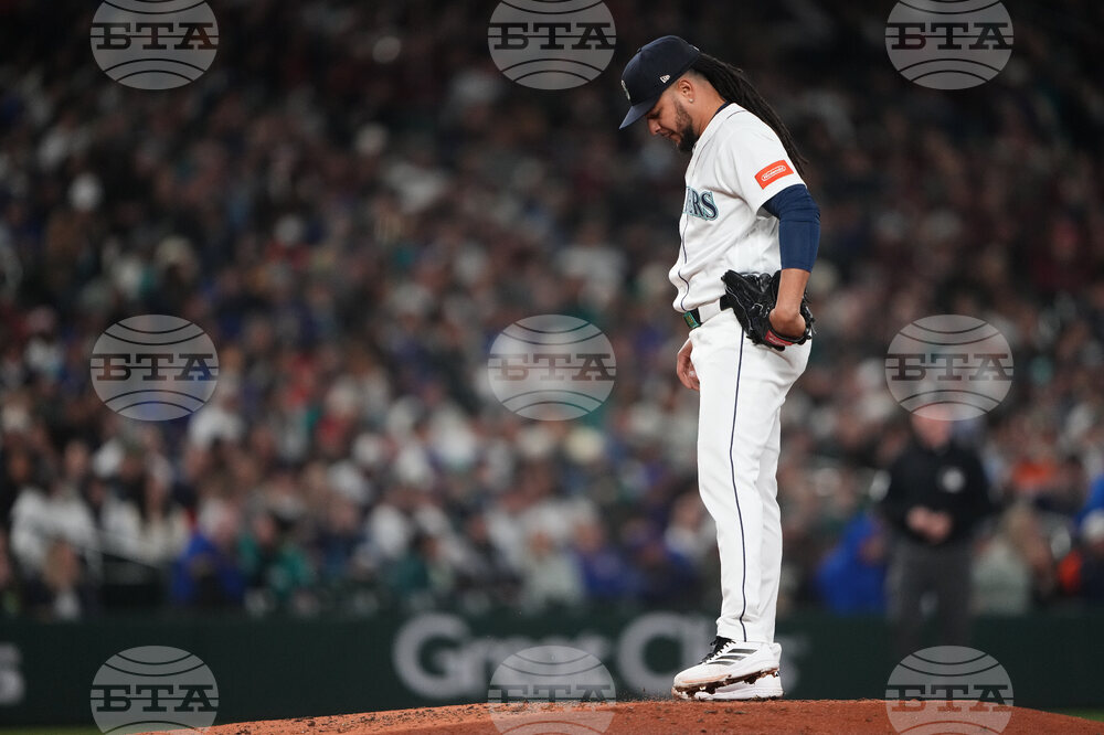 Astros Mariners Baseball