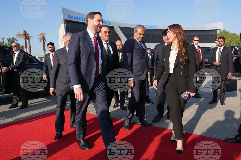 Pakistan US Iran Vance