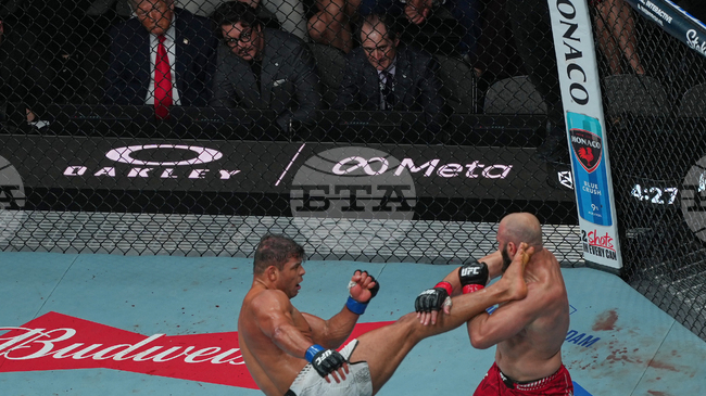 Тръмп обяви, че по повод 80-ия му рожден ден през юни в Белия дом ще се проведе мач на Ю Еф Си