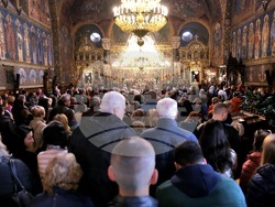 Последование за Царските часове - храм „Св. великомъченица Неделя“