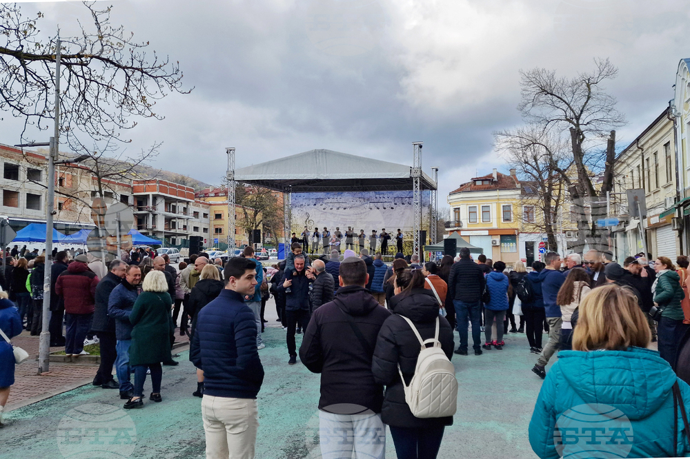Шумен - Великден - концерт - Професионален фолклорен ансамбъл „Странджа“