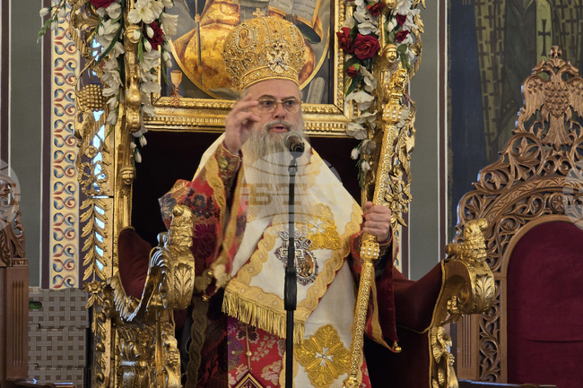 На Великден Пловдивският митрополит Николай възглави пасхално богослужение в храм „Св. вмчца Марина“