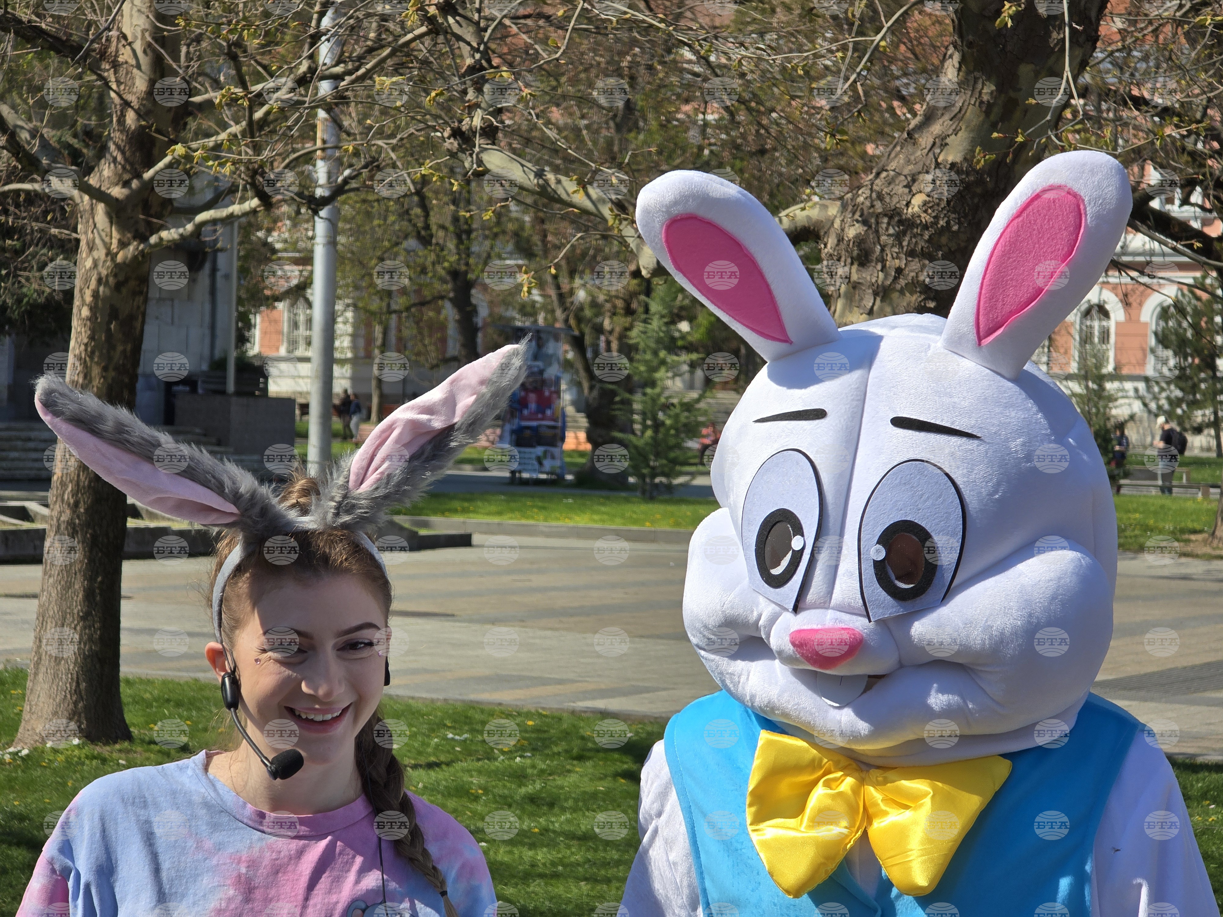 Плевен отбеляза Великден с празничен фолклорен концерт и забавления за деца