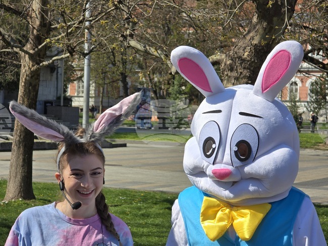 Плевен отбеляза Великден с празничен фолклорен концерт и забавления за деца