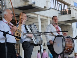 Русе - Великден - хоро