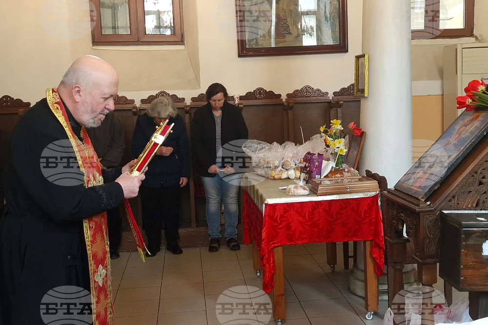 Хасково - Великден - църква „Св. Георги“ - последование Второ Възкресение