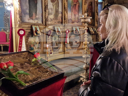 Разград - храм „Св. Николай Мирликийски Чудотворец“  - богослужение за Възкресение Христово