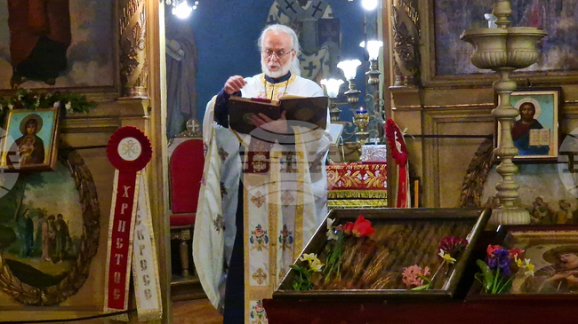 Ако нямаше Възкресение, напразна би била нашата вяра, каза архиерейският наместник за Разградска духовна околия отец Георги