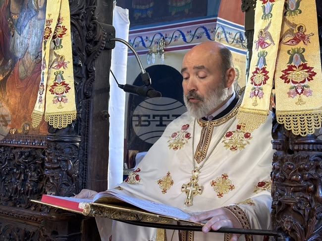 Най-важното благопожелание е хората да имат чиста и искрена вяра в Бога, каза архиерейският наместник на Самоковската духовна околия отец Михаил