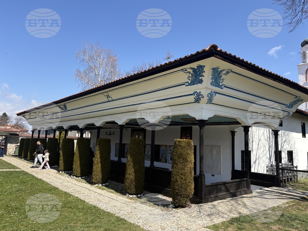 Самоков - храм „Успение Богородично“ - Второ Възкресение