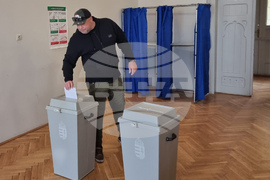 Унгария - парламентарни избори - гласуване