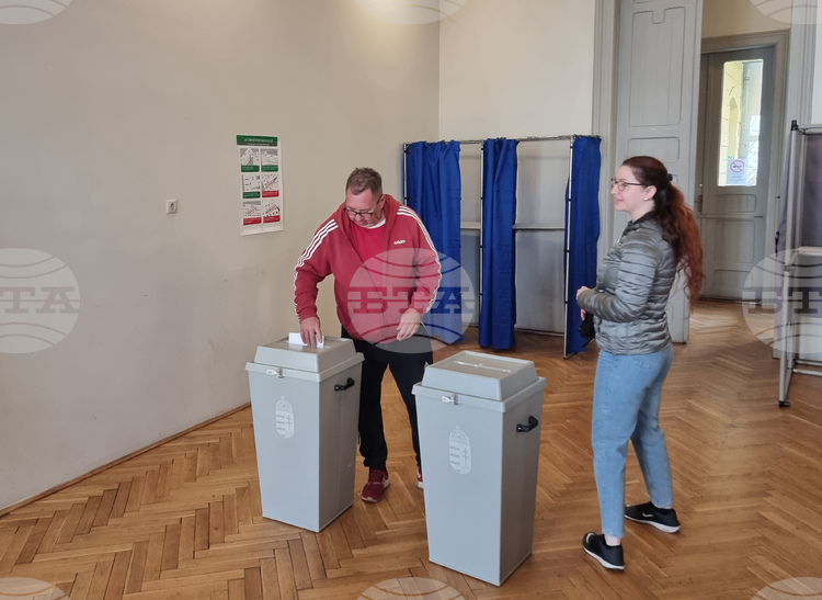 Voter Turnout in Hungary Reaches Record 54.14% by 1:00 p.m.