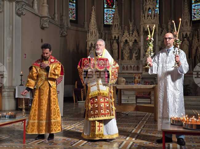 За първи път на Възкресение Христово в Ирландия бе отслужено богослужение на български език