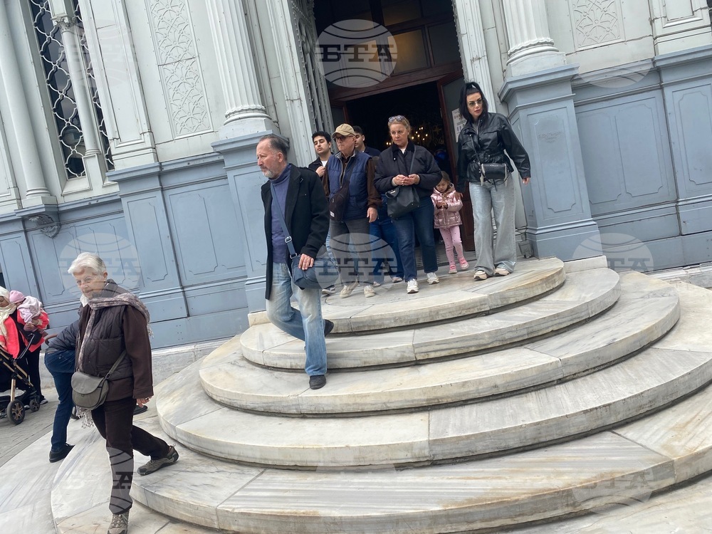 Истанбул - църква „Свети Стефан“ - Второ Възкресение Христово