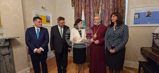 Надяваме се да стигнем до момента да има българска църква тук, в Ирландия, каза българският посланик в Дъблин Ваня Андреева‑Малакова