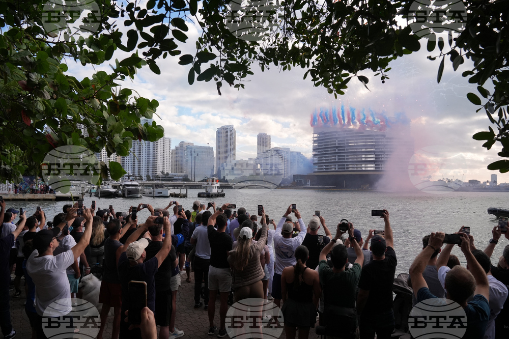 Miami Hotel Implosion