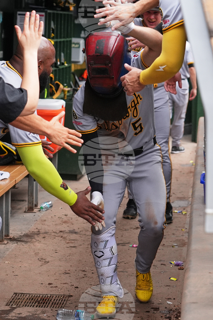 Pirates Cubs Baseball