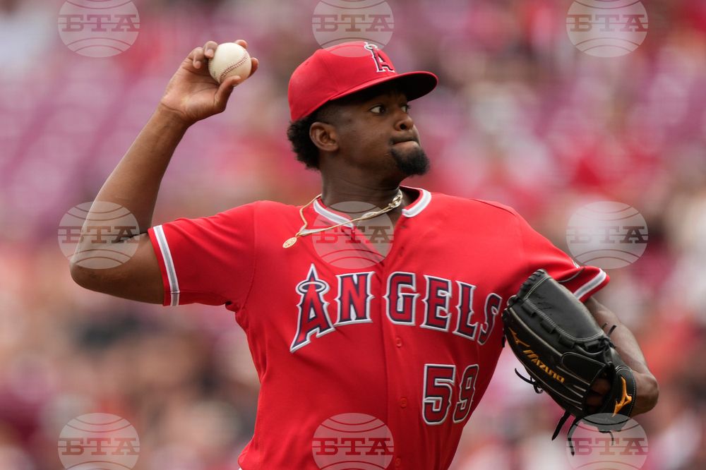 Angels Reds Baseball