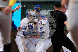 Pirates Cubs Baseball