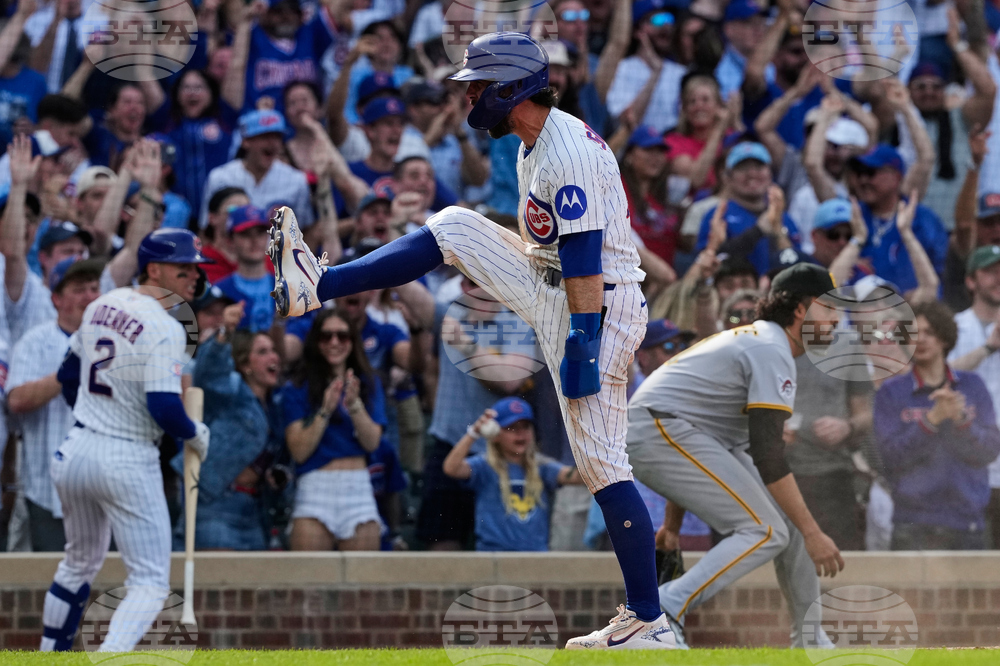 Pirates Cubs Baseball