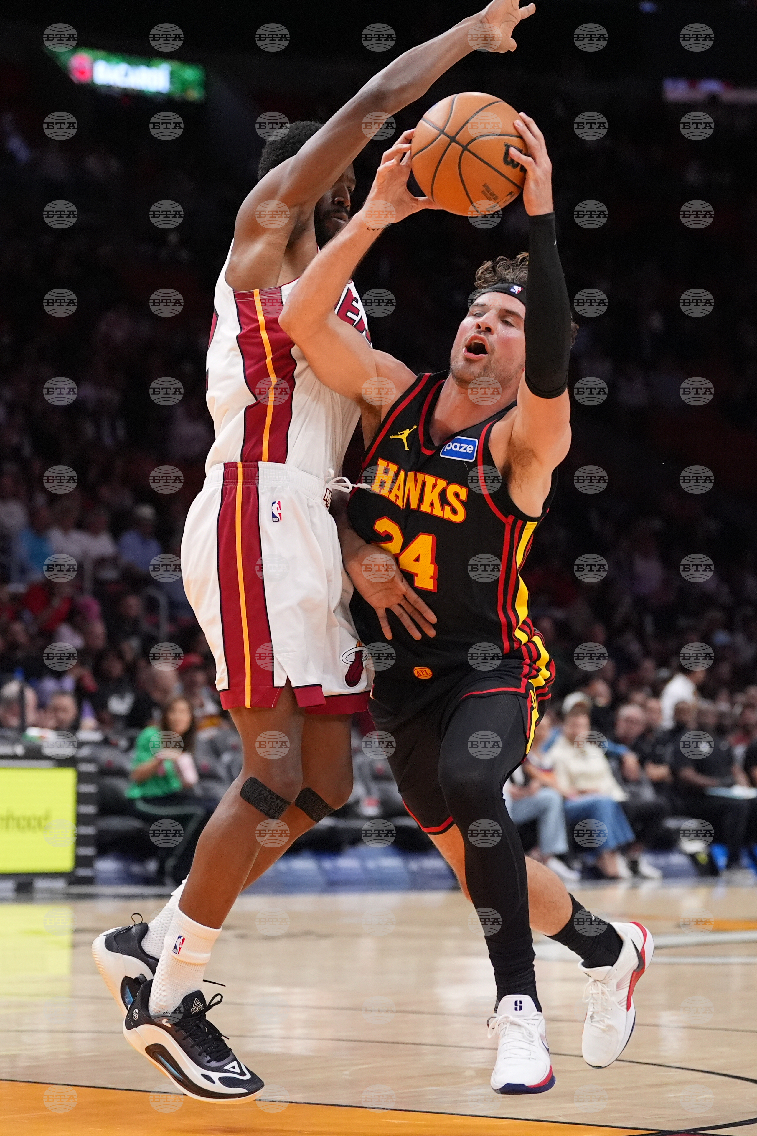 Hawks Heat Basketball