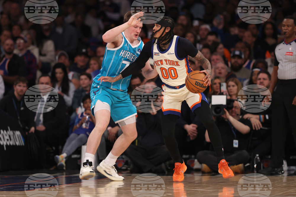 Hornets Knicks Basketball
