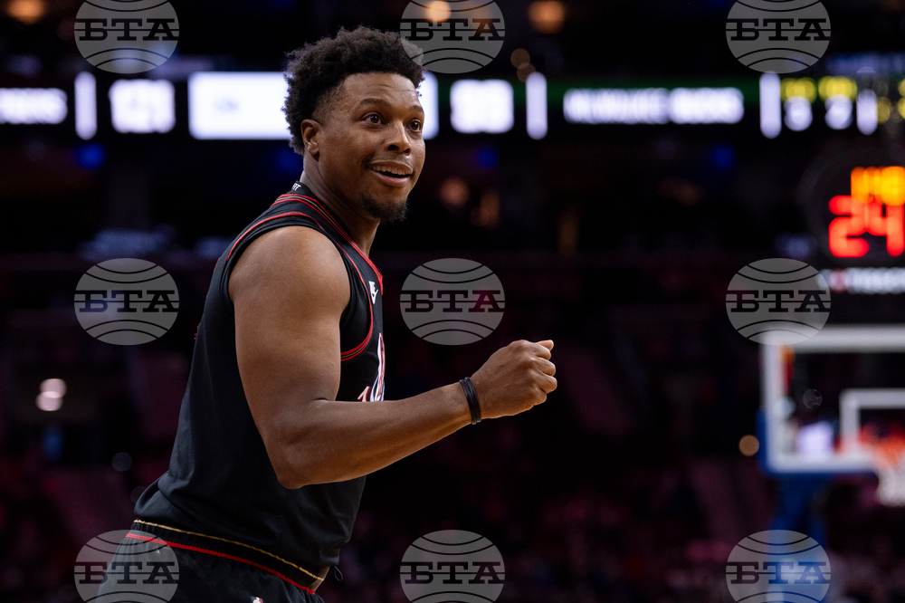 Bucks 76ers Basketball