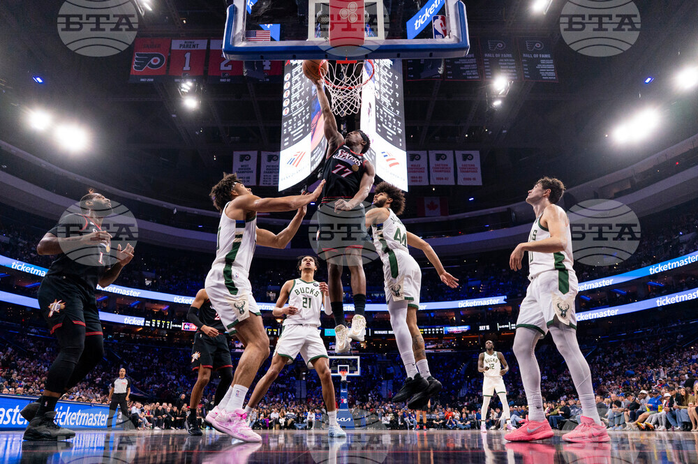 Bucks 76ers Basketball