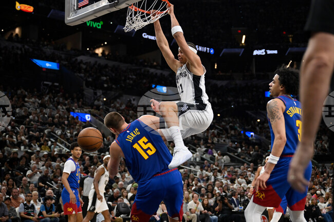 Nuggets Spurs Basketball