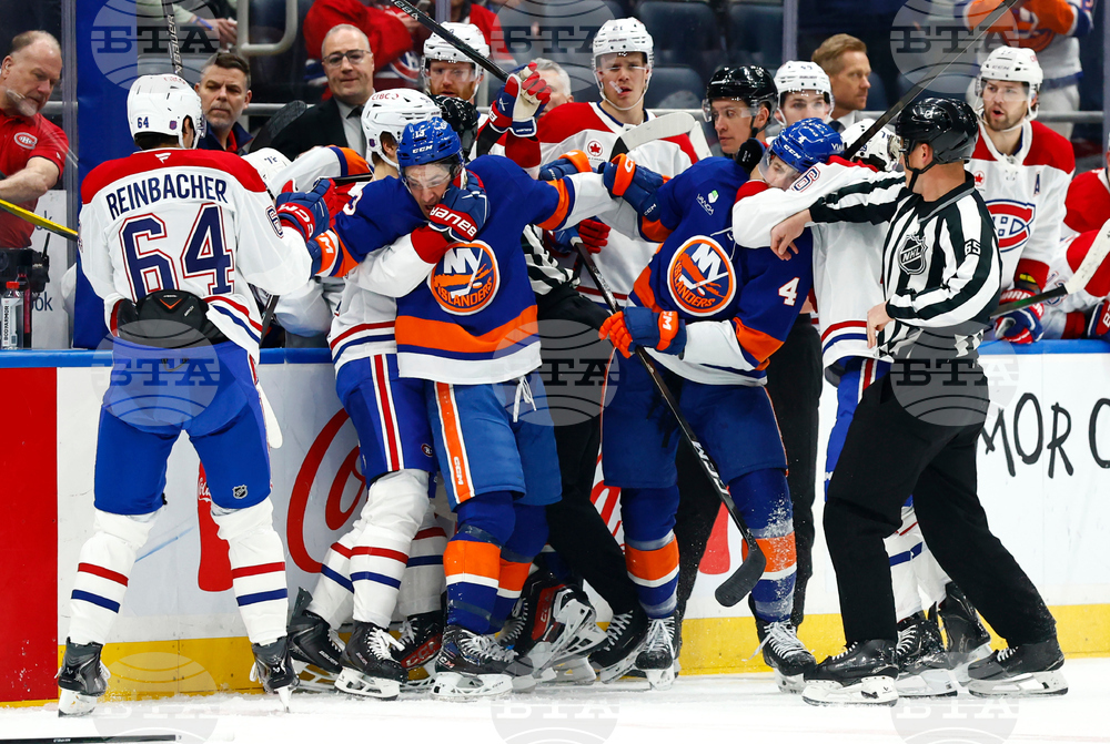 Canadiens Islanders Hockey