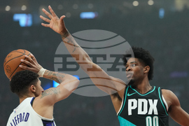 Kings Trail Blazers Basketball
