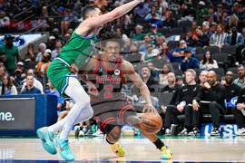 Bulls Mavericks Basketball