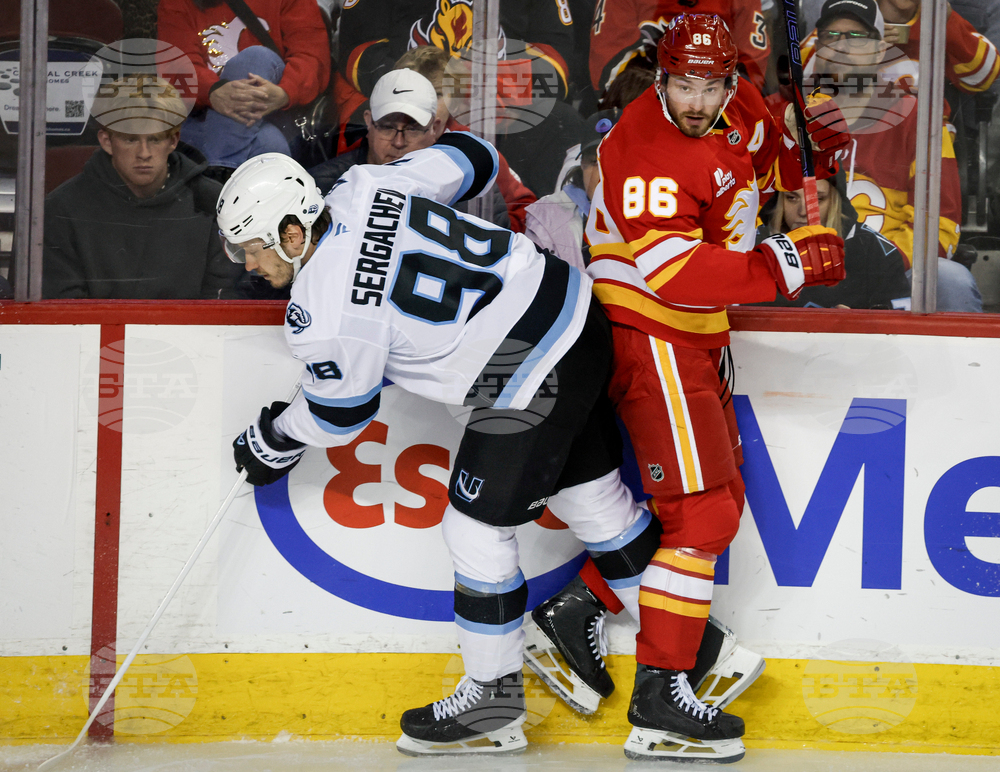 Mammoth Flames Hockey